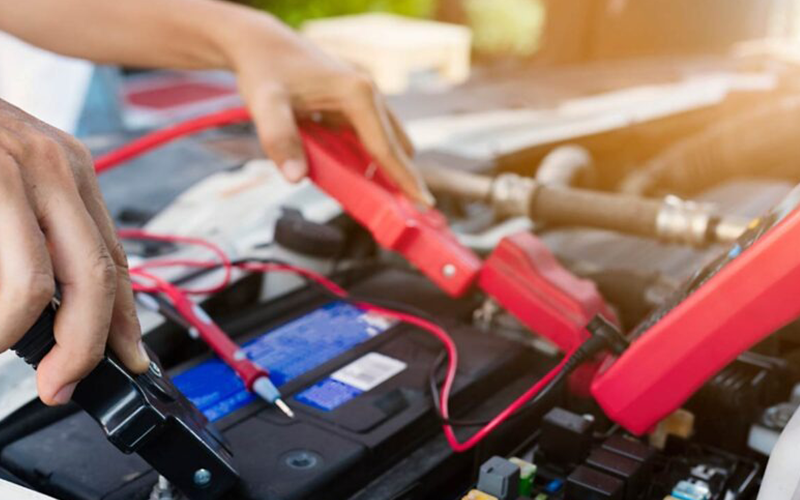 Cambio de llanta de automóvil